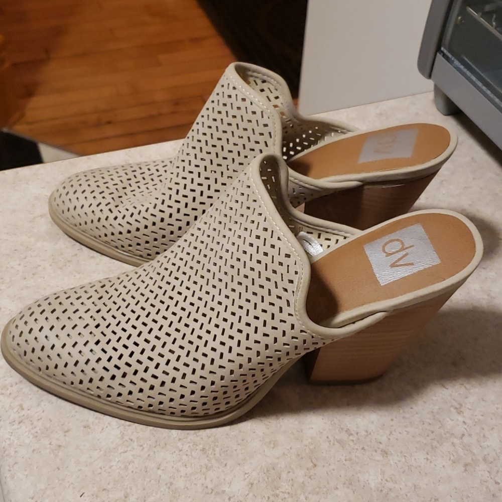 DV by Dolce Vita Cutout Mules